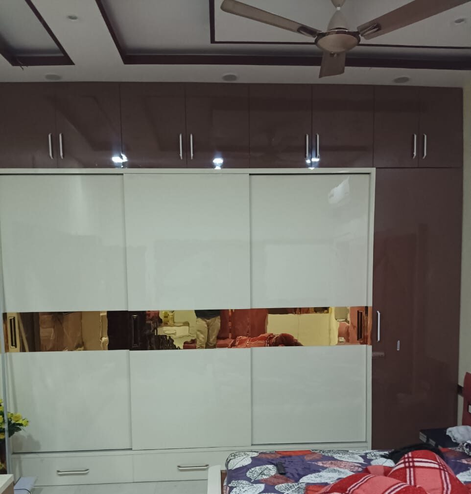 Wardrobe manufacturing in Sehzadpur