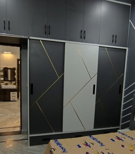 Sliding door wardrobe makers in Ambala